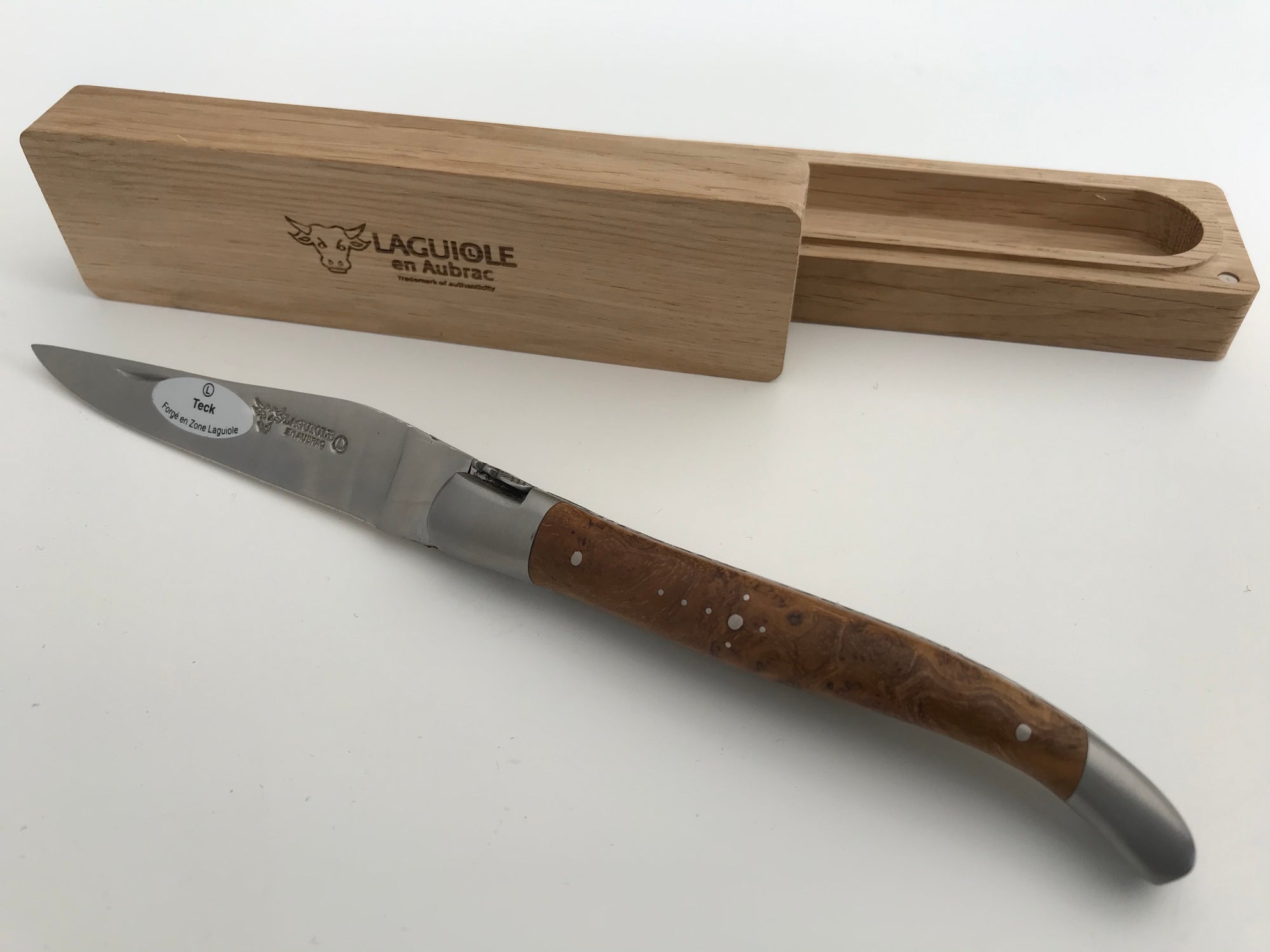 TEAK  / Quil. Rücken+Front / 12C27 Stahl