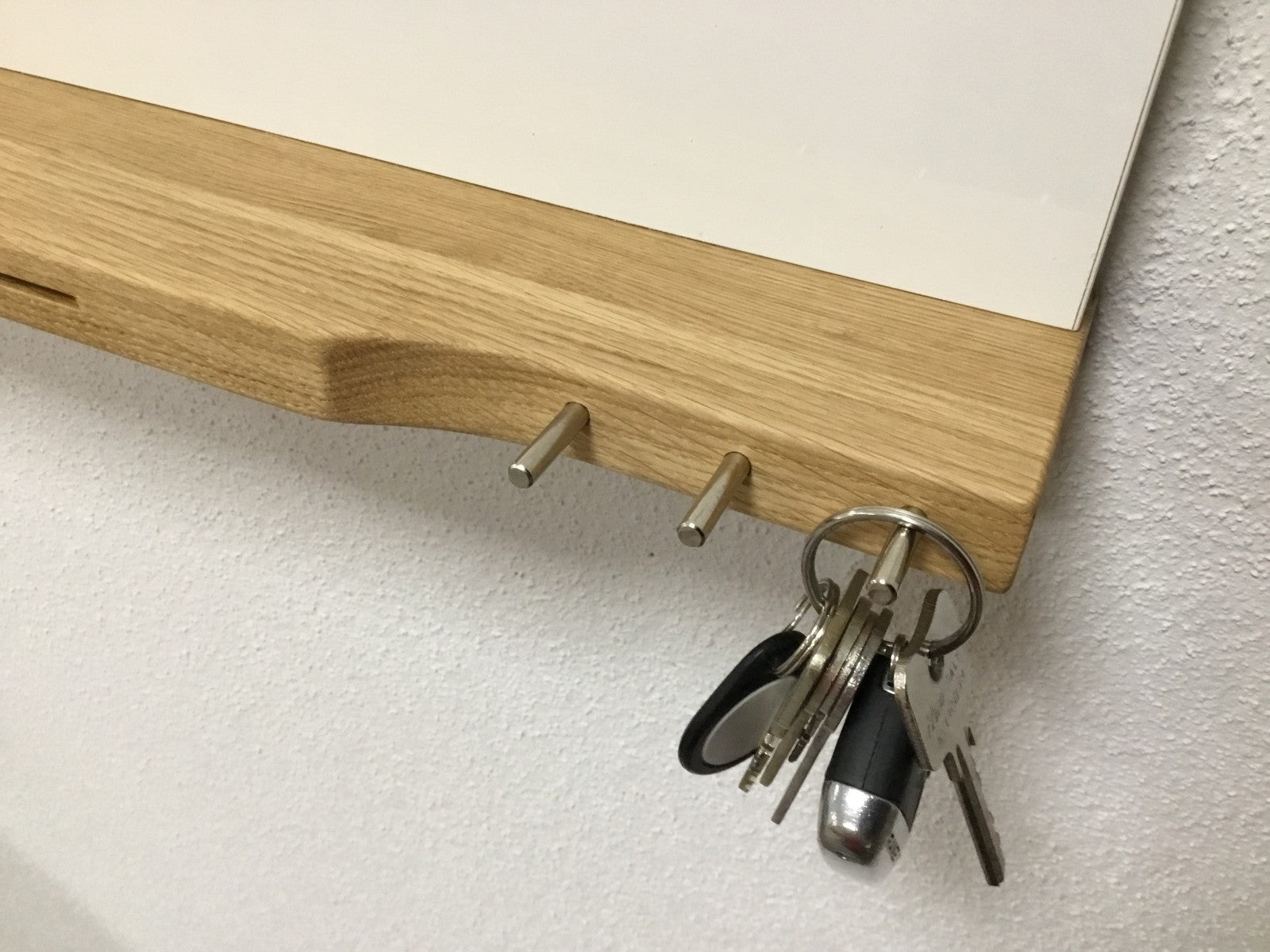 Pinnboard / Memoboard mit Schlüsselablage Schlüsselbord